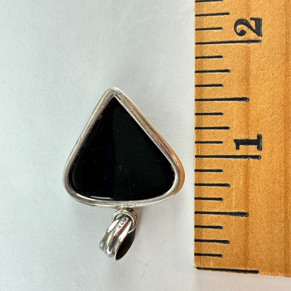 Sterling Silver Black Onyx Triangular Stone Pendant - Picture 2 of 2